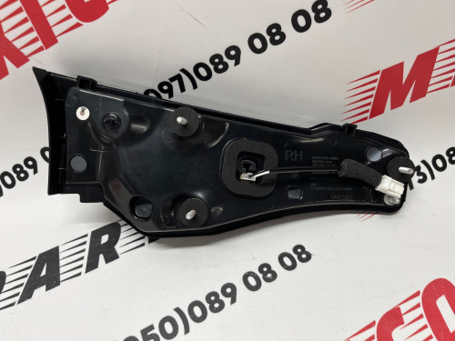 Фонарь в крышку багажника правый 2 Mazda CX 30 2019+, аналог