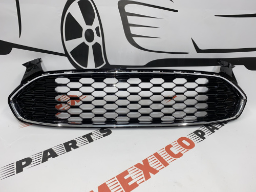 Решітка радіатора SPORT Ford Fusion 2013-2016 (DS7Z-8200-BA), аналог