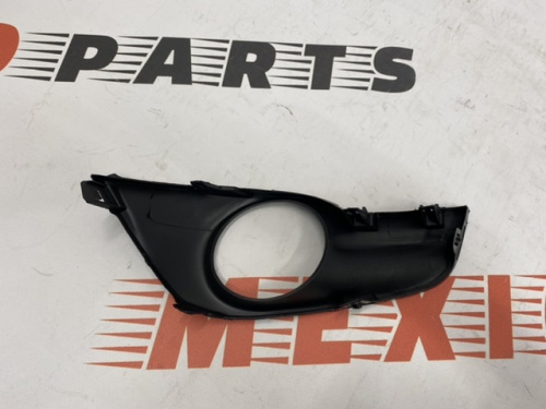 Рамка протитуманної фари ліва  EU Nissan Altima 2013-2015 (62257-3TU0B), аналог