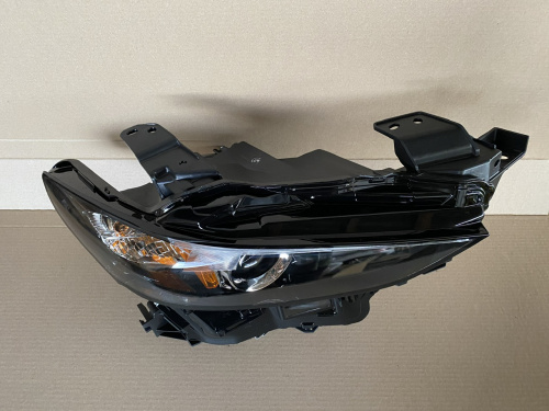 Фара правая USA Mazda 3 2019-2021 (BCJH-51-030K), аналог