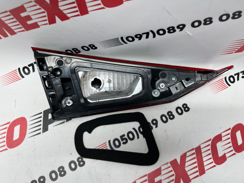 Фонарь задний внутренний правый Mazda 3 2013-2015 (B45A-51-3F0), аналог