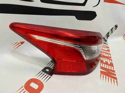 Ліхтар зовнішній (в крило) лівий Nissan Sentra 2016-2018 (26555-3YU0A), аналог
