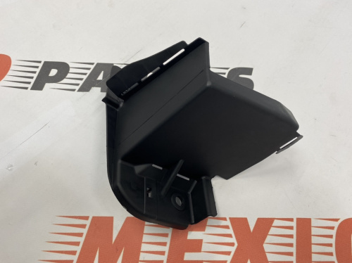 Дефлектор радиатора левый Mazda 3 2013-2018 (B63B501V1), аналог