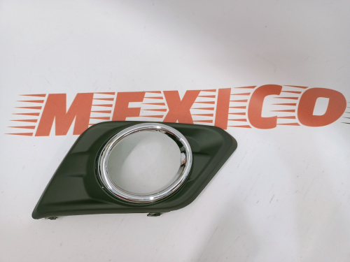 Рамка протитуманної фари права Nissan X-Trail(Rogue) 2014-2016 (62256-4BA0B), аналог
