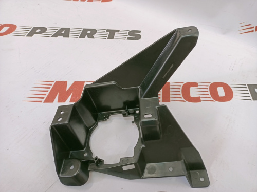 Кріплення протитуманної фари праве Ford Fusion 2013-2016 (DS7Z-15266-A), аналог