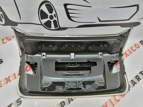Кришка багажника (ляда) Ford Fiesta 2011- 2013 (AE8Z-5440110-A), аналог
