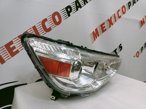 Фара галоген правая Mitsubishi  ASX 2016-2019 (8301B592), аналог