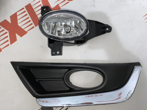 Комплект противотуманных фар Honda CR-V 2017-2020 (33951-SLE-305K), аналог