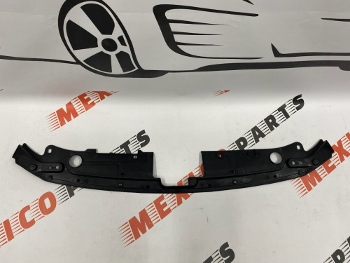 Накладка панели радиатора верх Mazda 6 2013-2016 (GHP950717D), аналог