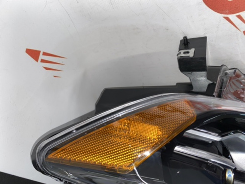 Фара ліва LED з жовтим катафотом USA Nissan X-Trail(Rogue) 2017-2020 (26060-6FL6A)