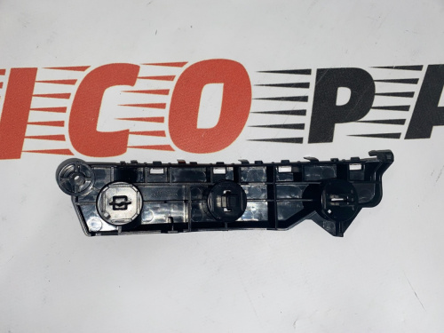 Кріплення переднього бампера ліве Nissan X-Trail(Rogue) 2021- 2023 (62223-6RR0B), аналог
