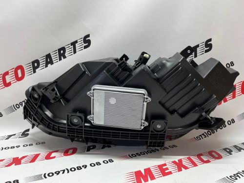 Фара правая Tesla Model X 2015-2020 (1034319-00-D), аналог